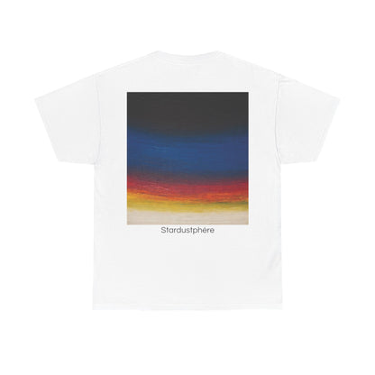 Tee-shirt blanc Mura, œuvre Stardustphère — porté