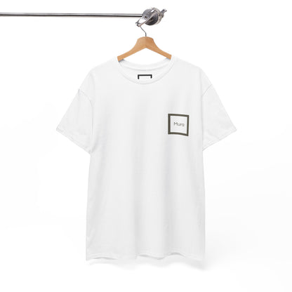 Tee-shirt Mura Edelweiss, inspiré du Liechtenstein — porté