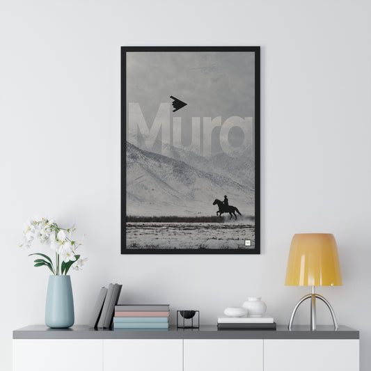 Vue du poster encadré Horse Fly de Mura : cavalier au galop et avion furtif dans une steppe enneigée, noir et blanc