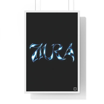 Poster encadré 7URA de Mura : lettres chromées bleu glacier sur fond noir